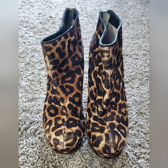 Michael Michael Kors Leopard Ankle Boots - Picture 2 of 6